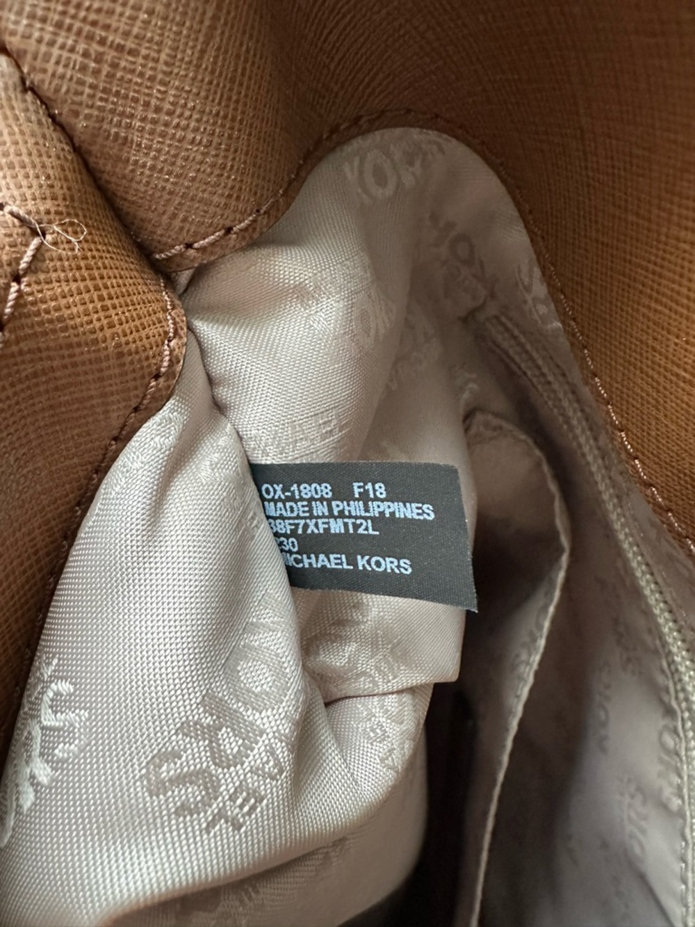 MK Michael Kors Jet Set Saffiano Leather Medium Pocket Tote Acorn Brown Purse - Picture 14 of 16
